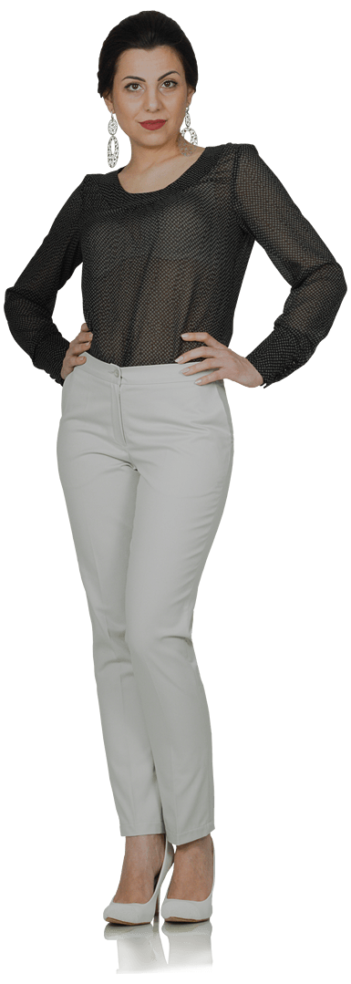 Ефирна блуза и стилен панталон