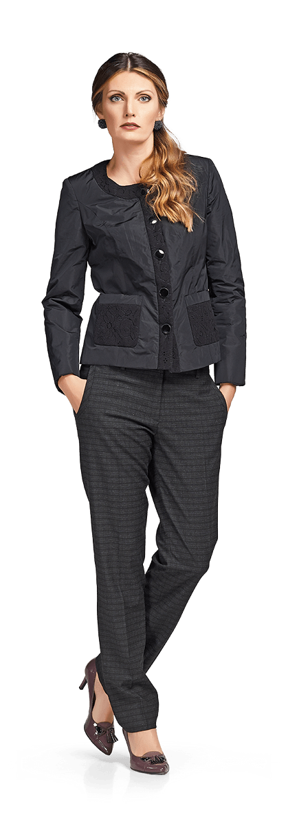 Елегантно черно сако и кариран панталон