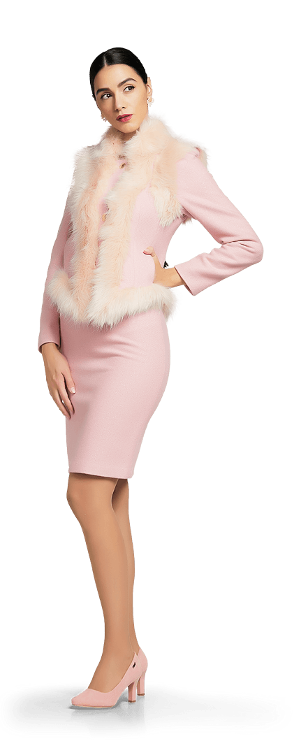 Розов костюм с акценти от екокосъм
