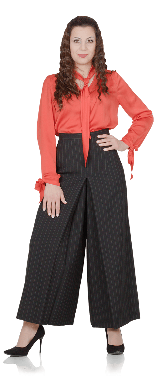 Елегантна комбинация от блуза и пола-панталон