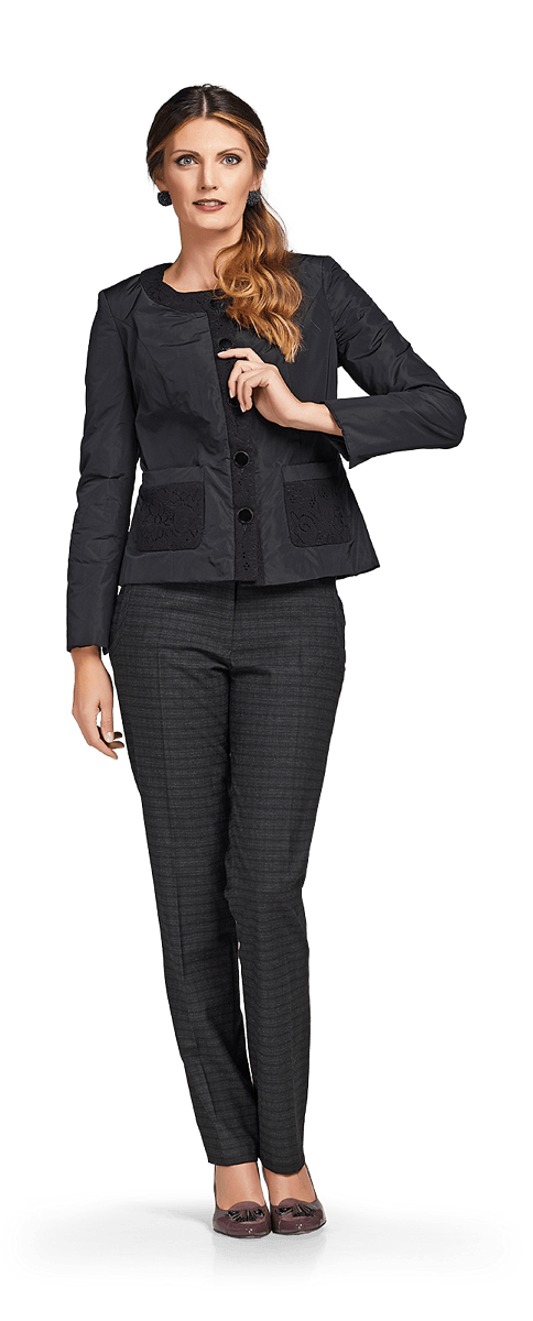 Елегантно черно сако и кариран панталон