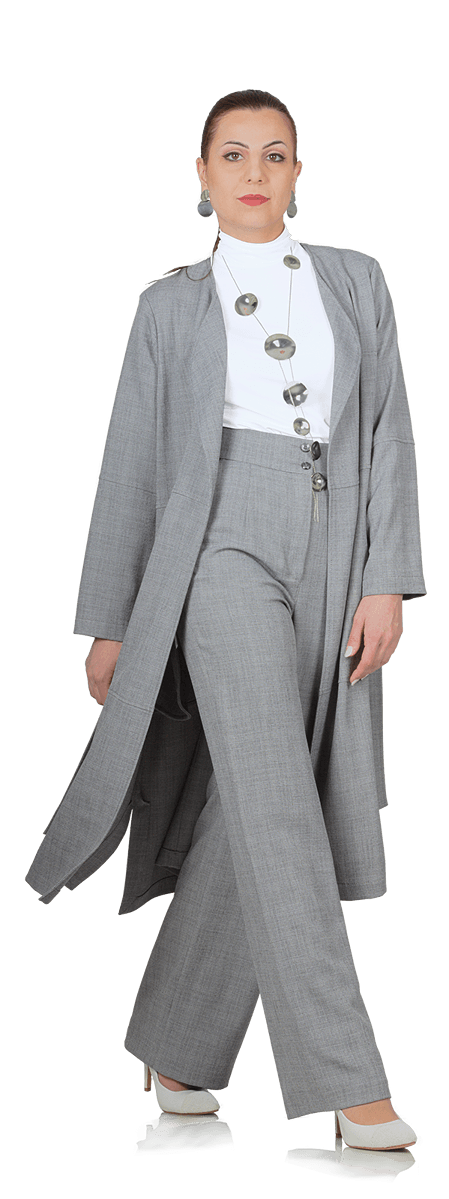 Костюм от елегантно манто и панталон