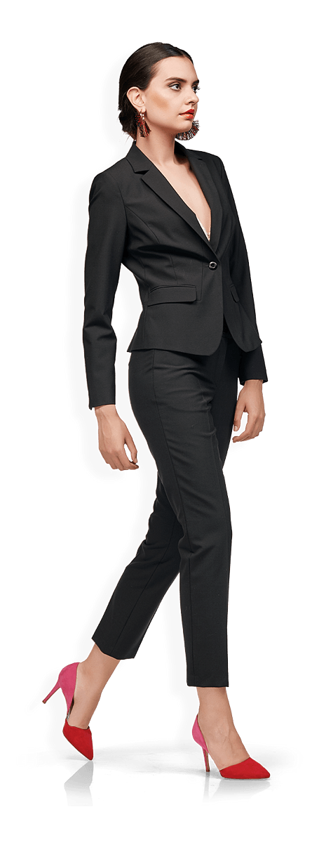 Елегантен костюм в черно