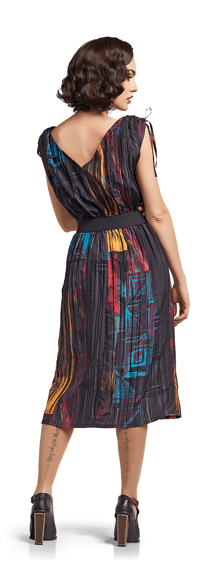 Рокля от естествена коприна