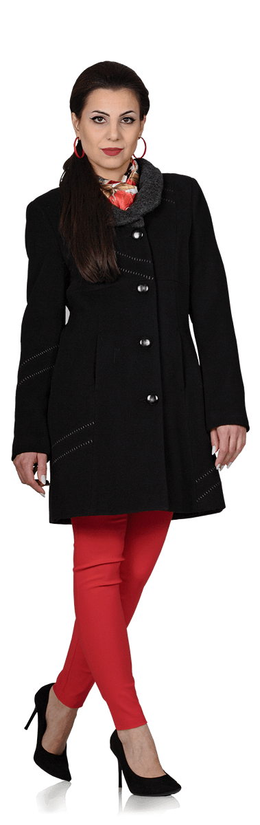 Вълнено палто с декоративни елементи