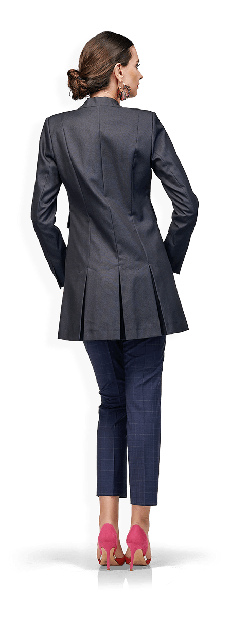 Тъмносиньо манто с изчистен дизайн