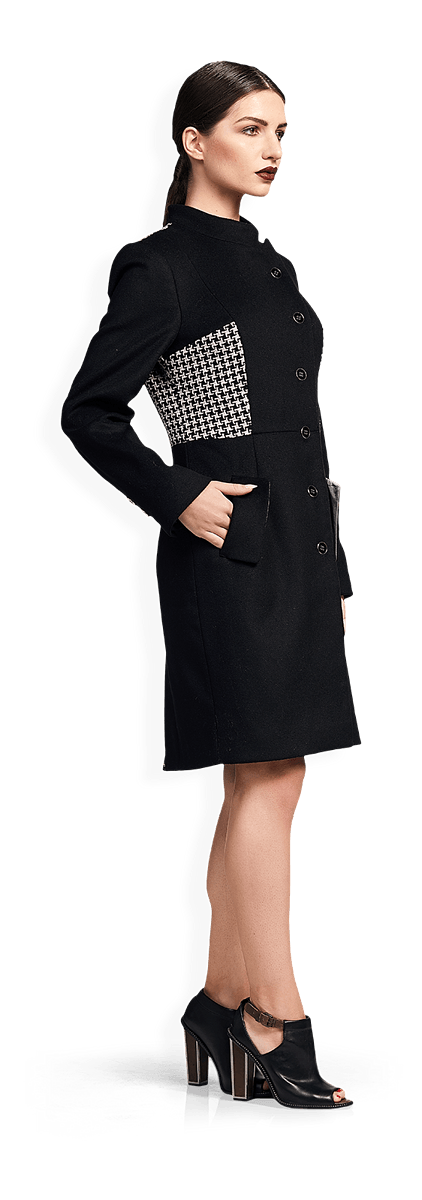 Вталено вълнено палто с акцентен десен