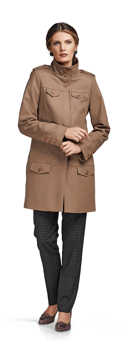 Палто с висока яка