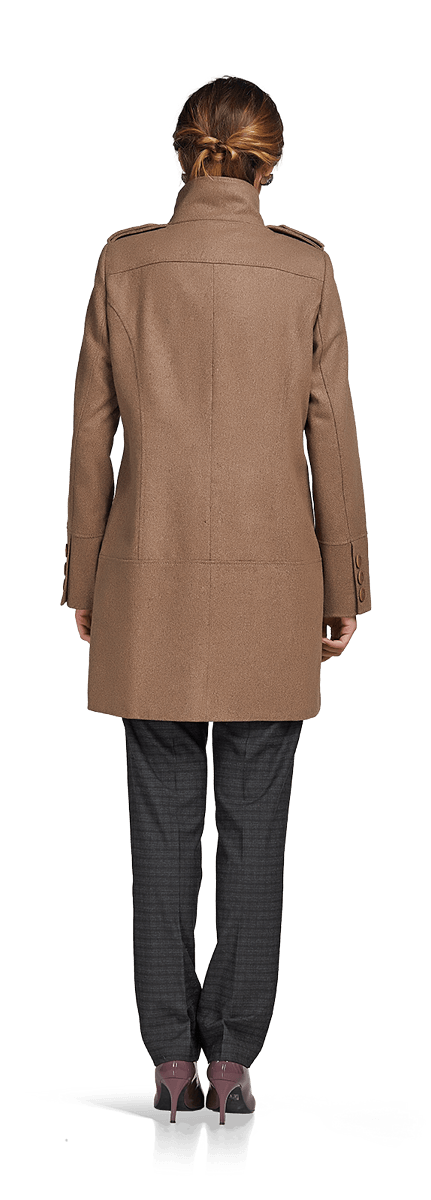 Палто с висока яка